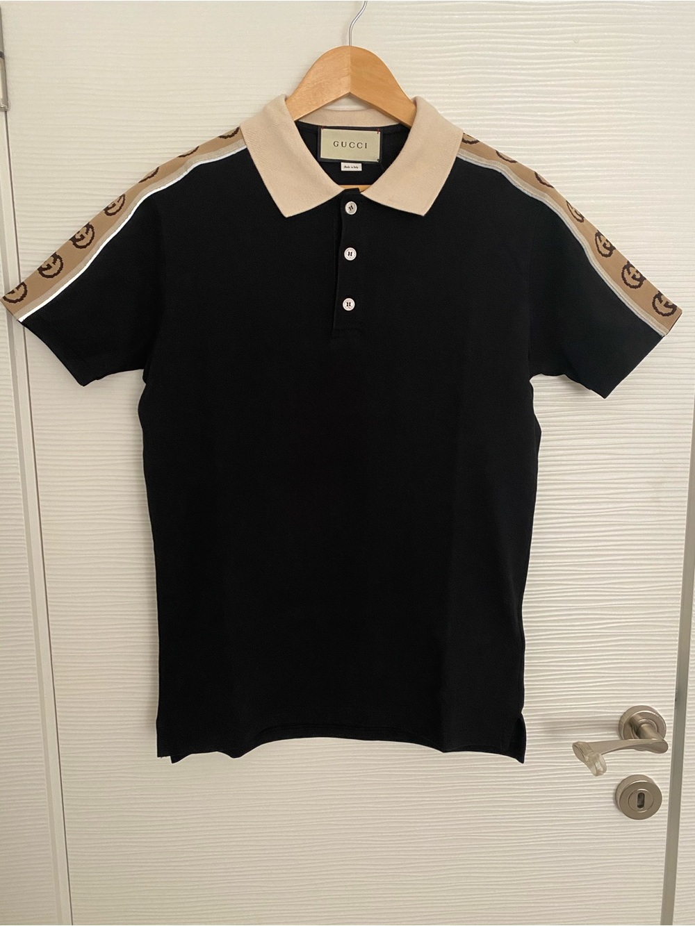 Gucci Black Polo with Beige Collar and Logo-Trim Shoulders